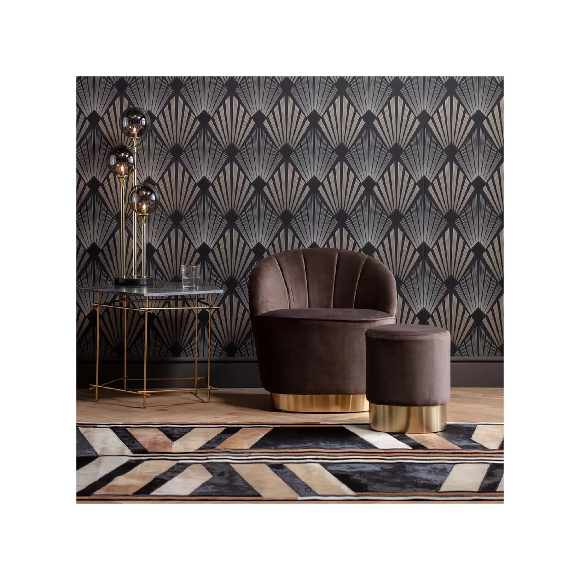 KARE Design Table D'appoint Mystic Pentagon Grise 52cm ^ Table D'Appoint & De Chevet