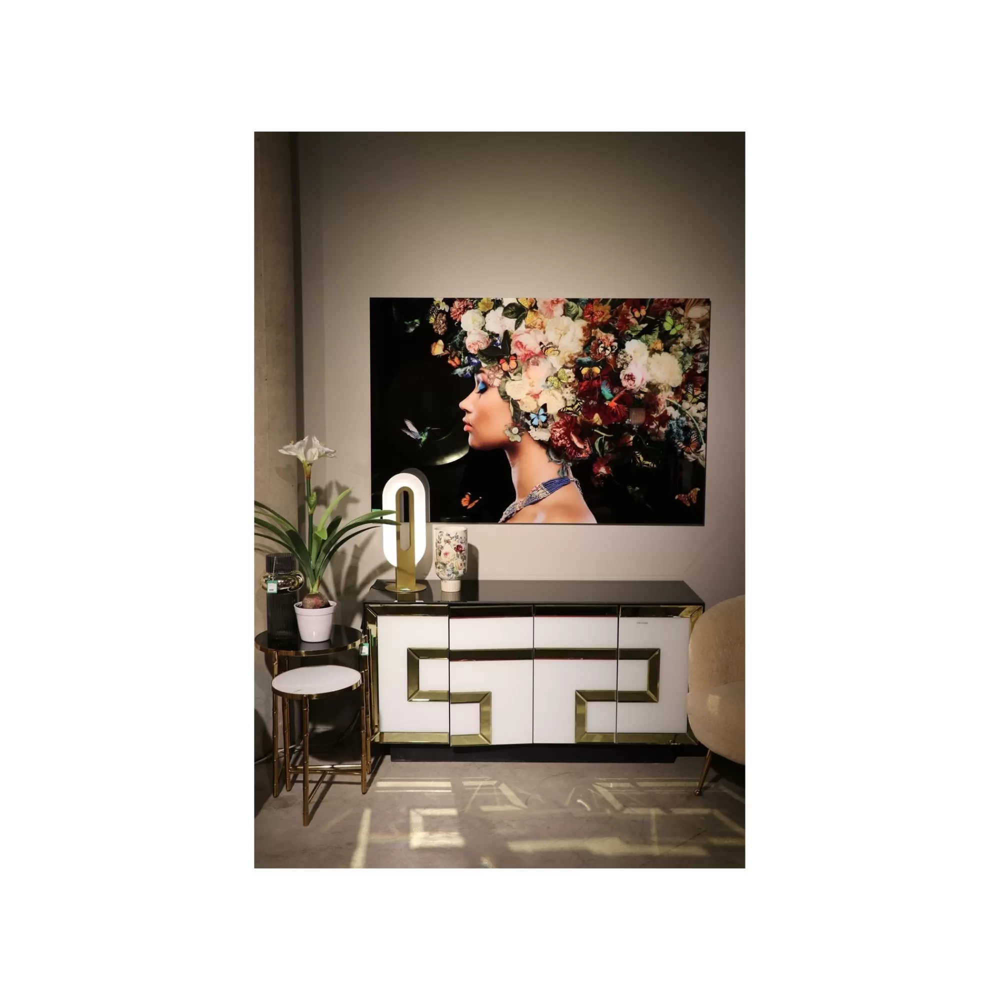 KARE Design Tableau En Verre Femme Fleurs Papillons Gauche 150x100cm ^ Tableau